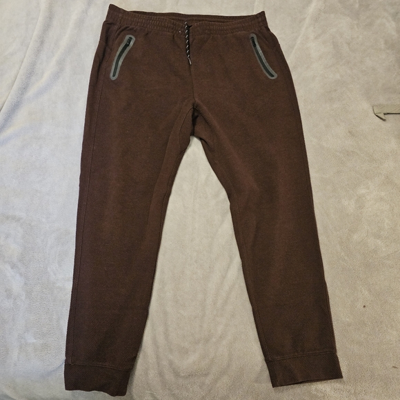 Old Navy XL Men's Active Wear Textured Joggers Brown/Maroon‎ - Picture 1 of 6